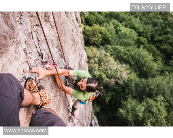 广州攀岩队战术揭秘：如何在高峰挑战中实现突破与胜利